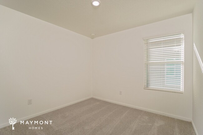 Building Photo - Modern 4-Bedroom in in the Landon Ridge Community