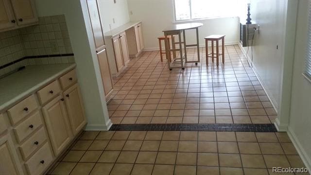 Building Photo - 33 Skyline Dr