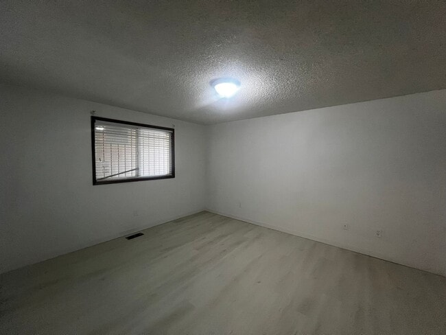 Building Photo - Adorable 2 Bedroom in Lynden!