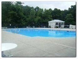 Building Photo - 31 Lake Shore Ct