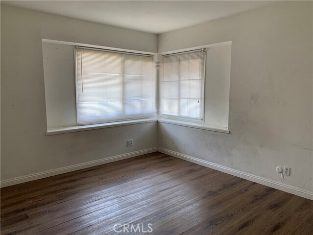 Building Photo - 2282 E 17th St