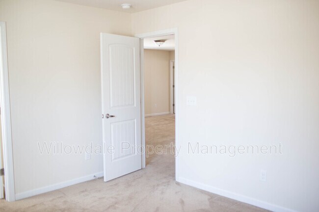 Building Photo - 3513 Althorp Drive