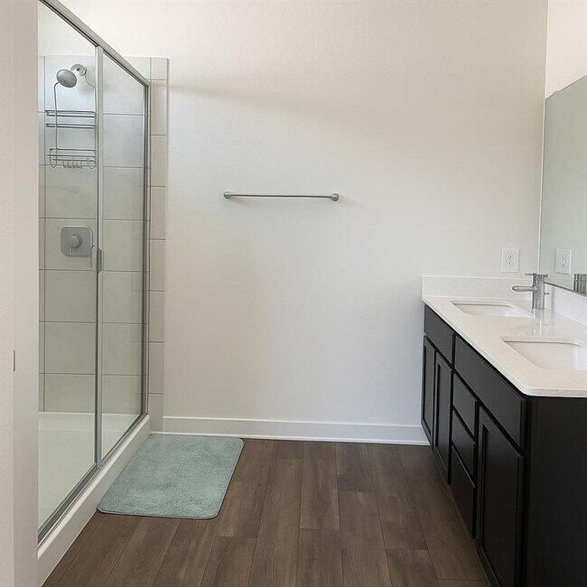 Building Photo - 3013 Louris Ln