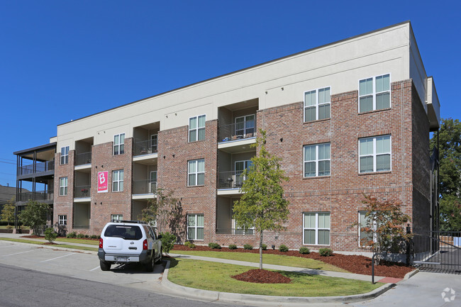 Building Photo - The Balcony Apartments