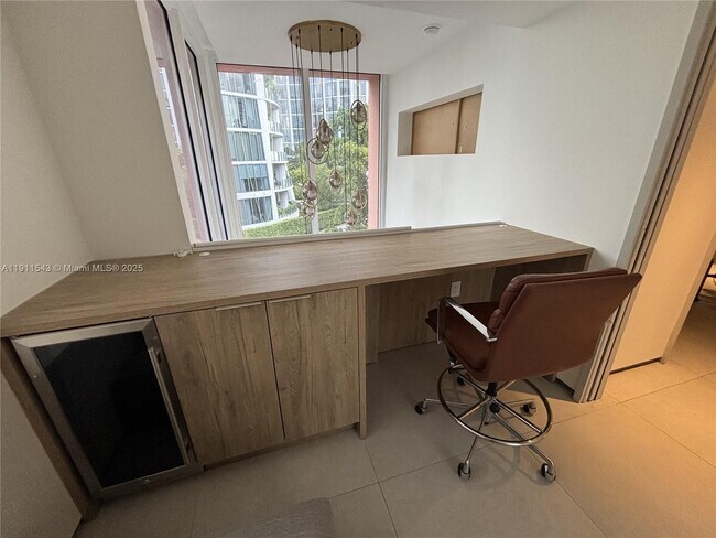 Building Photo - 2801 Florida Ave