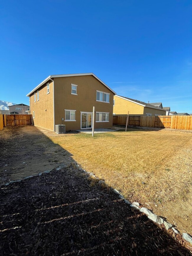 Building Photo - Beautiful Home in Stead