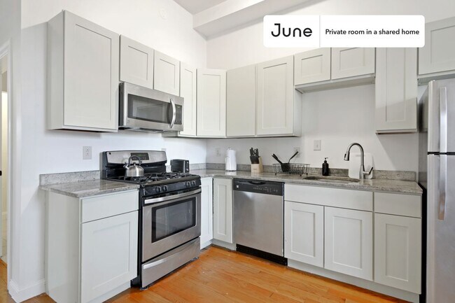 Building Photo - Room in Shared 4 bed/2 bath home