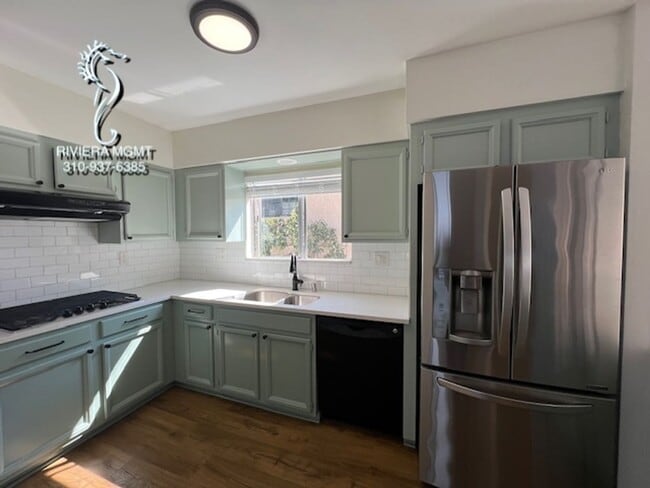 Building Photo - House in Redondo Beach