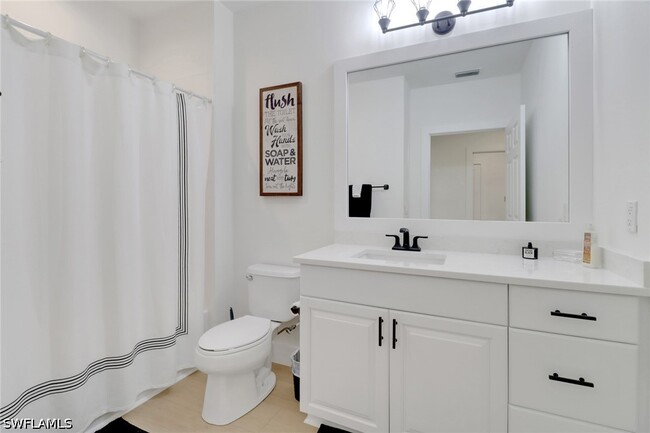 Building Photo - 451 Bayfront Pl