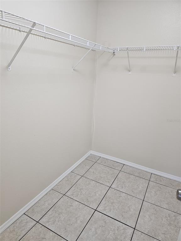 Building Photo - 14667 Laguna Beach Cir