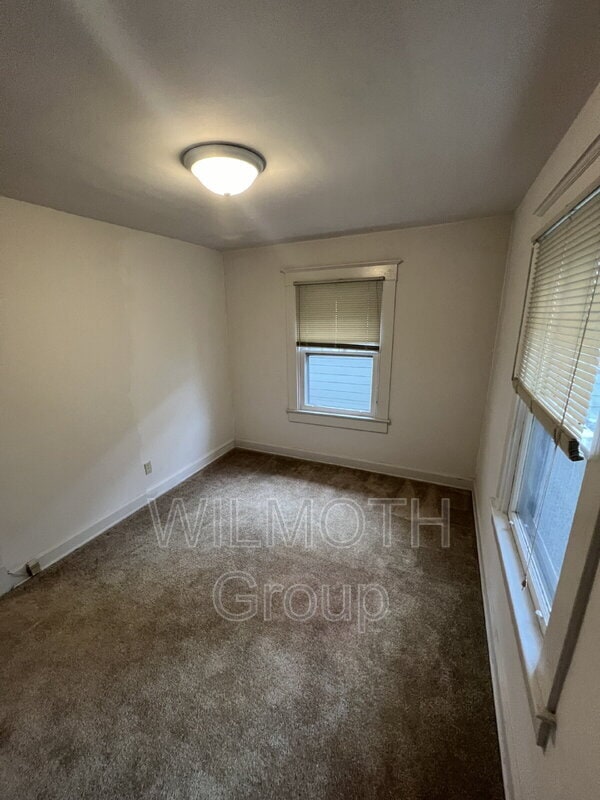 Building Photo - 5226 N College Ave