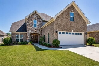 Building Photo - 1035 Haylee Brook Ln
