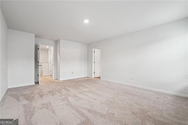 Building Photo - 5207 Canberra Dr