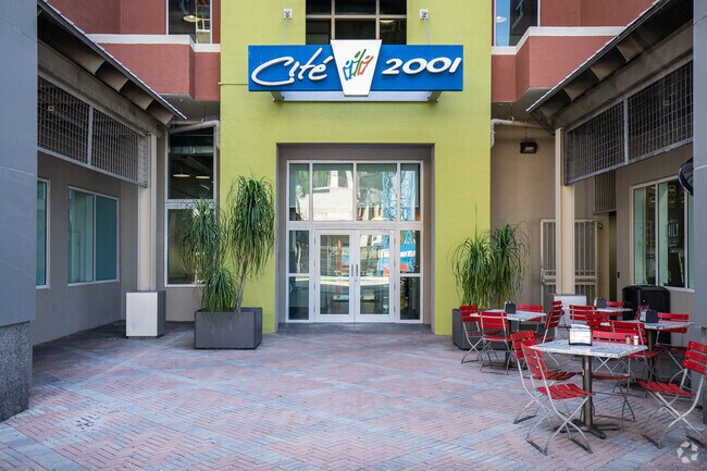 Entrance - Cite on the Bay