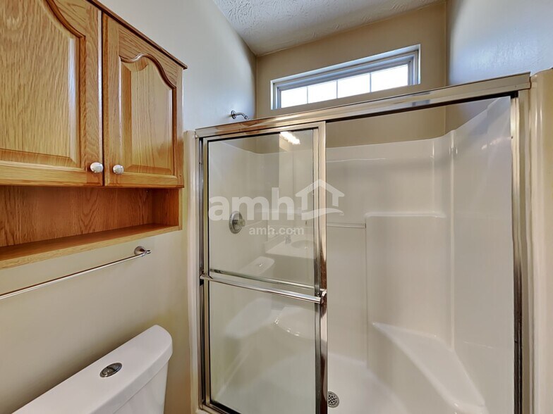 Building Photo - 408 Windcroft Cir NW