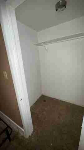 Building Photo - 14 Grant St