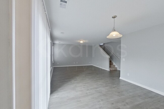 Building Photo - 108 Ebenezer Blf Wy