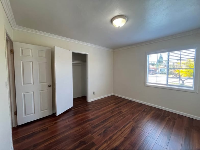 Building Photo - 6371 Klamath Dr