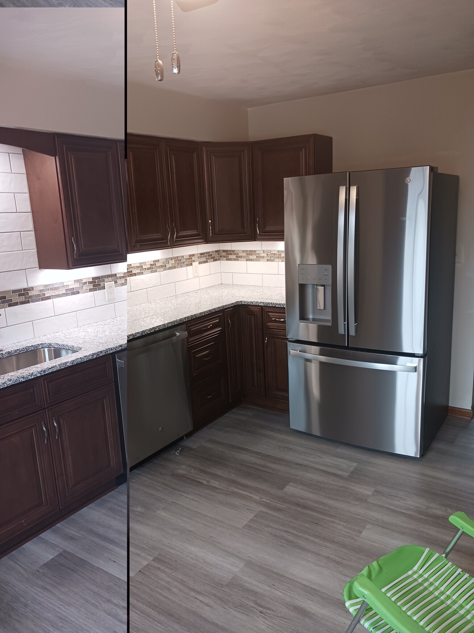 kitchen - 5721 Sheridan Rd