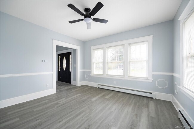 Building Photo - 67 S Grand Ave