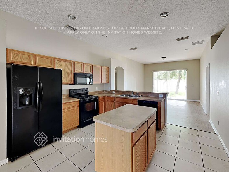 Building Photo - 2751 Eagle Canyon Dr S