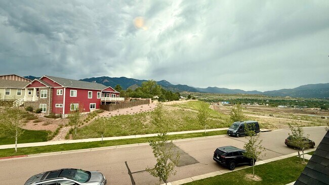 Building Photo - Modern Single-Family Home in Desirable Gold Hill Mesa — Built in 2021