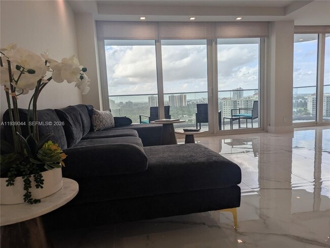 Building Photo - 19707 Turnberry Way