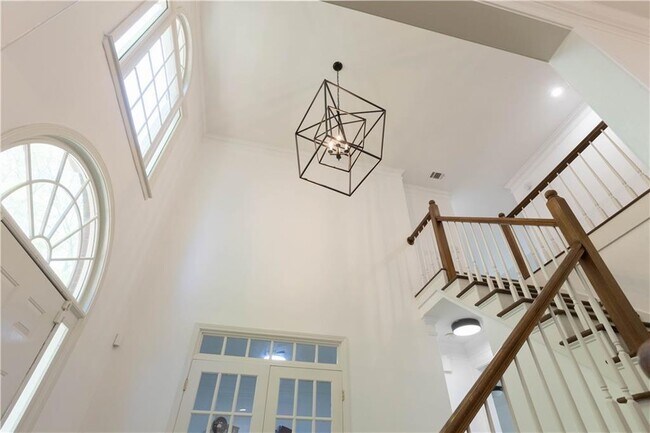 Building Photo - 5685 Ashewoode Downs Dr