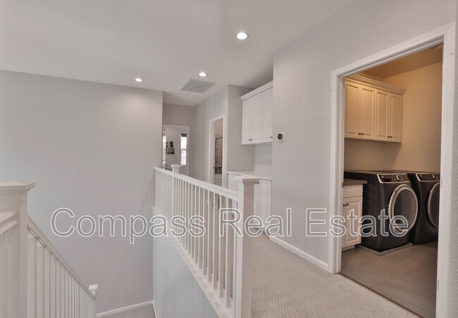 Building Photo - 4398 Trailside Way