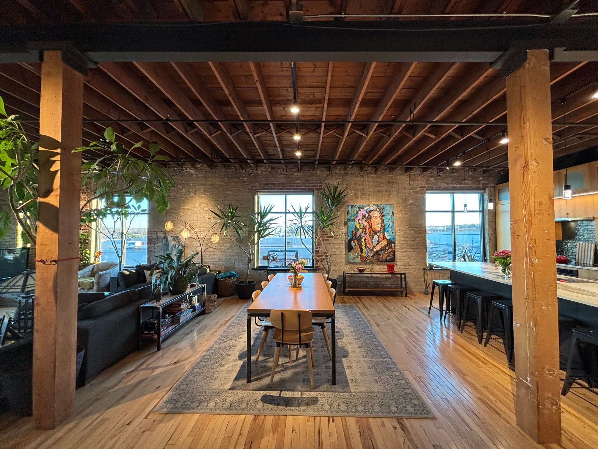 South View - 319 SW 5th St