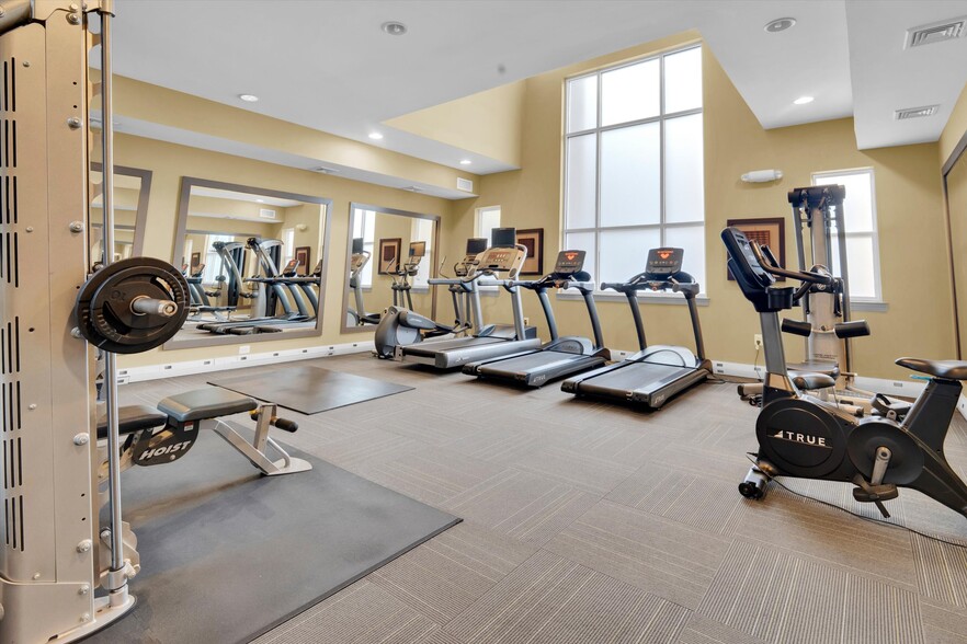 Building Photo - 7974 Vigne Ct