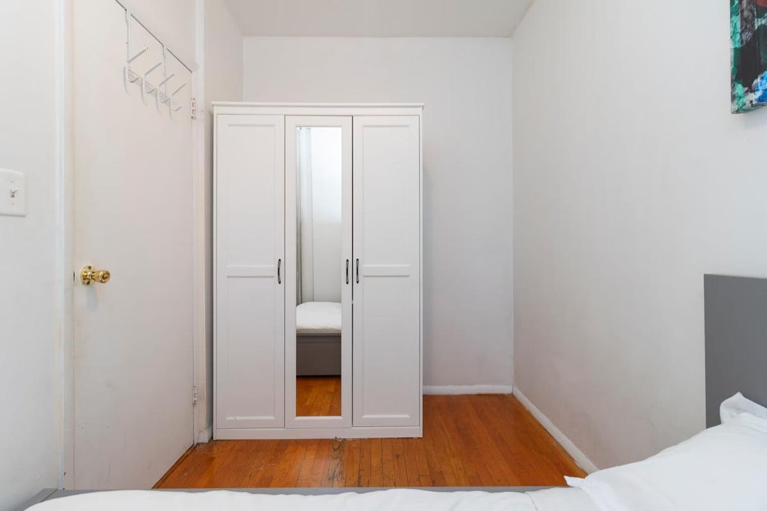 Building Photo - 1213 Park Ave