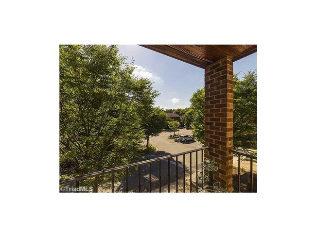 Building Photo - 2 Bed in Wafco Mills