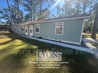 Building Photo - 903 Greenwood Dr