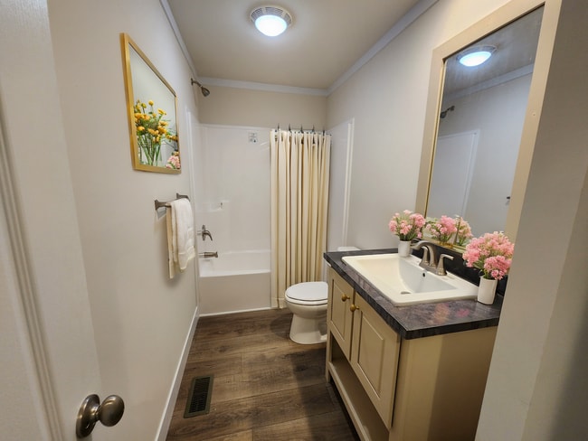 Building Photo - 17 Video Ct