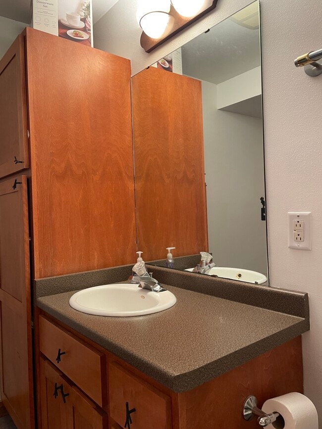 Building Photo - 14 Byars Cir
