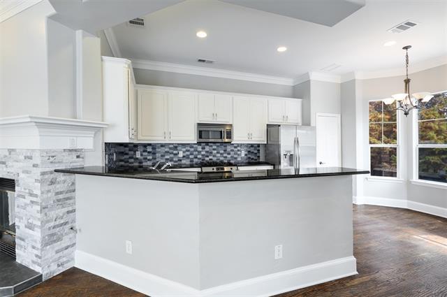 Building Photo - 18107 Frankford Lakes Cir
