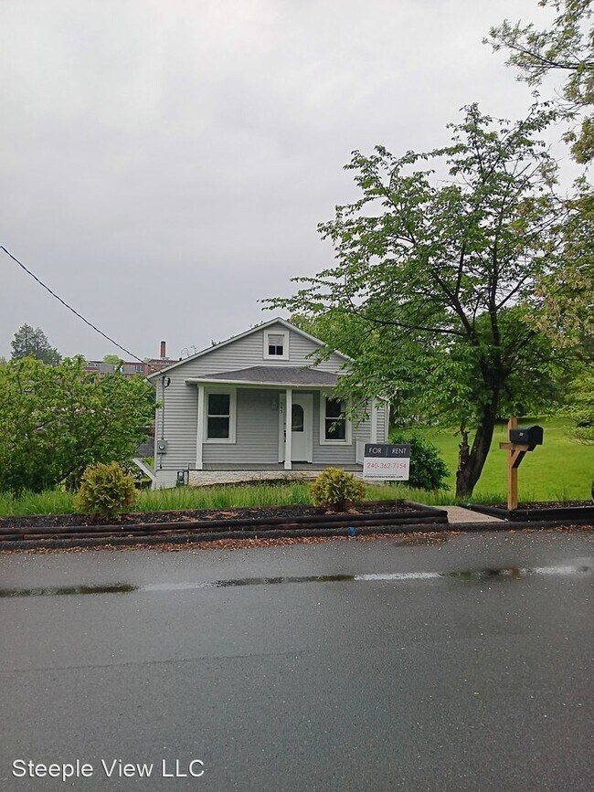 Primary Photo - 3 br, 1 bath House - 545 Winifred Road