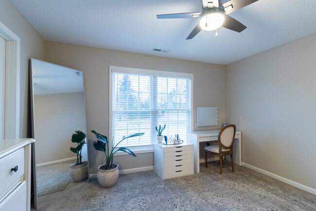 Building Photo - 1709 Becklow Place