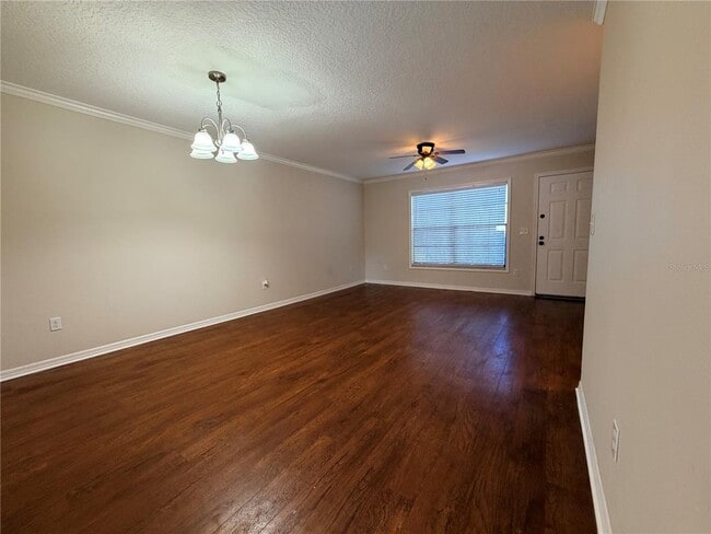 Building Photo - 3220 Oak Lawn Pl
