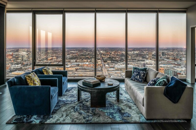 Primary Photo - 1222 S Prairie Ave