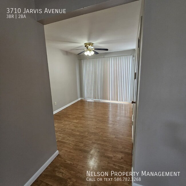 Building Photo - 3710 Jarvis Ave