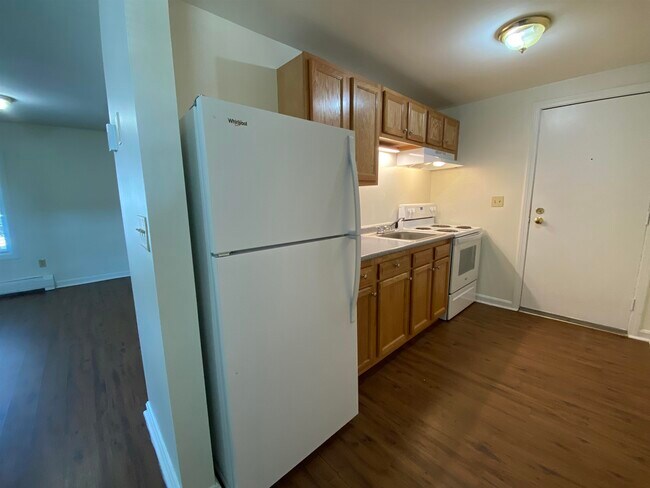 Building Photo - 53 Walker St