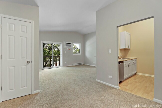 Building Photo - 4301 W Shamrock Ln