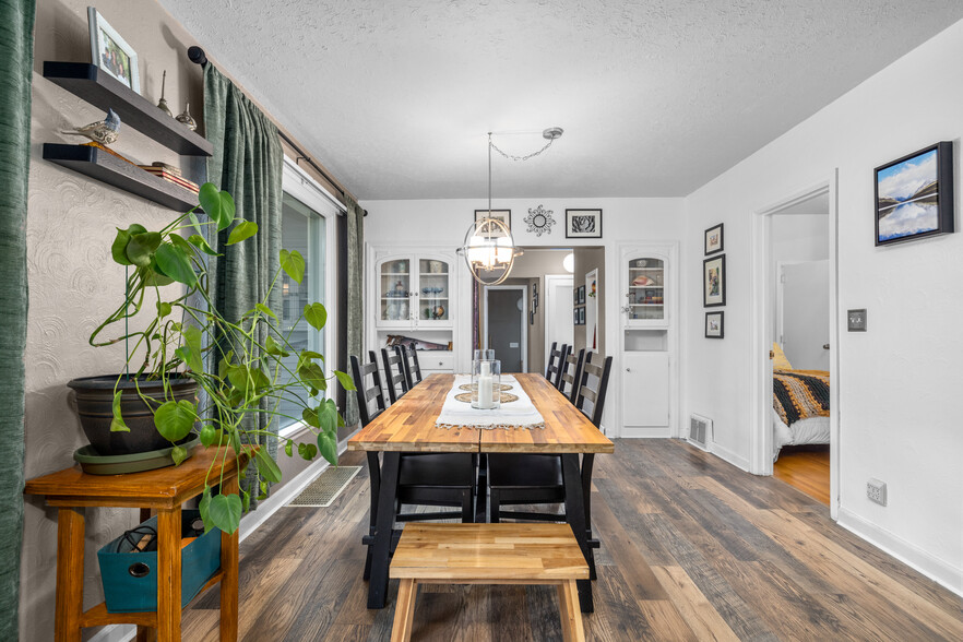 Building Photo - 686 2nd Avenue East N