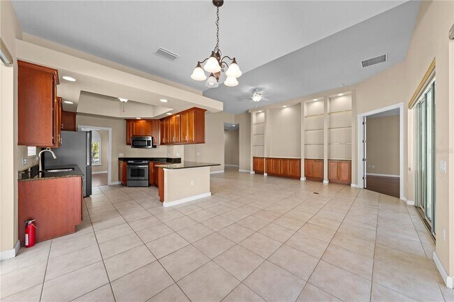 Building Photo - 12234 Pasha Ln