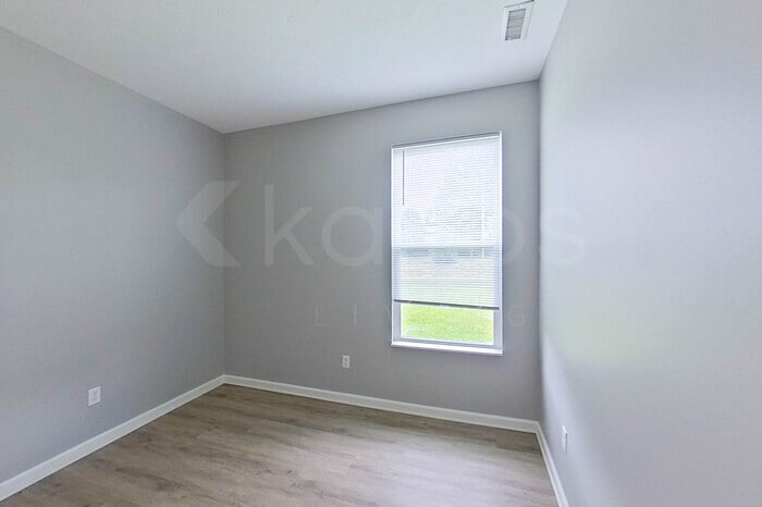 Building Photo - 10324 Pintail Ln