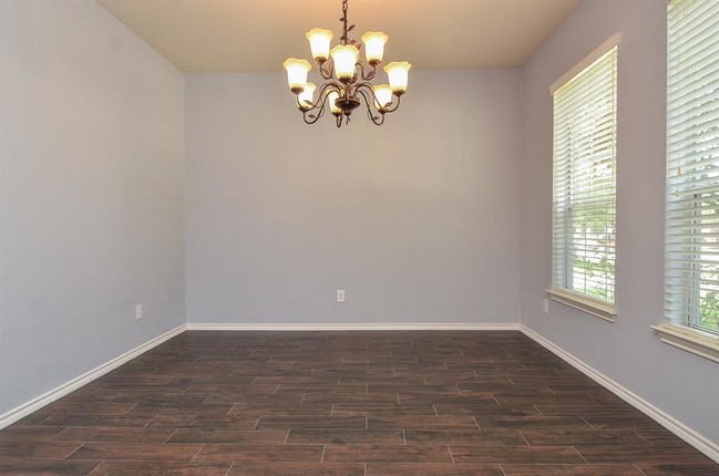 Building Photo - 21323 Grand Hollow Ln