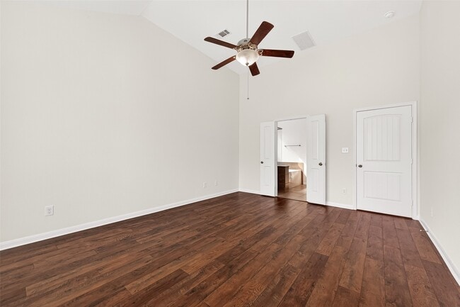 Building Photo - 17415 Sandalisle Ln