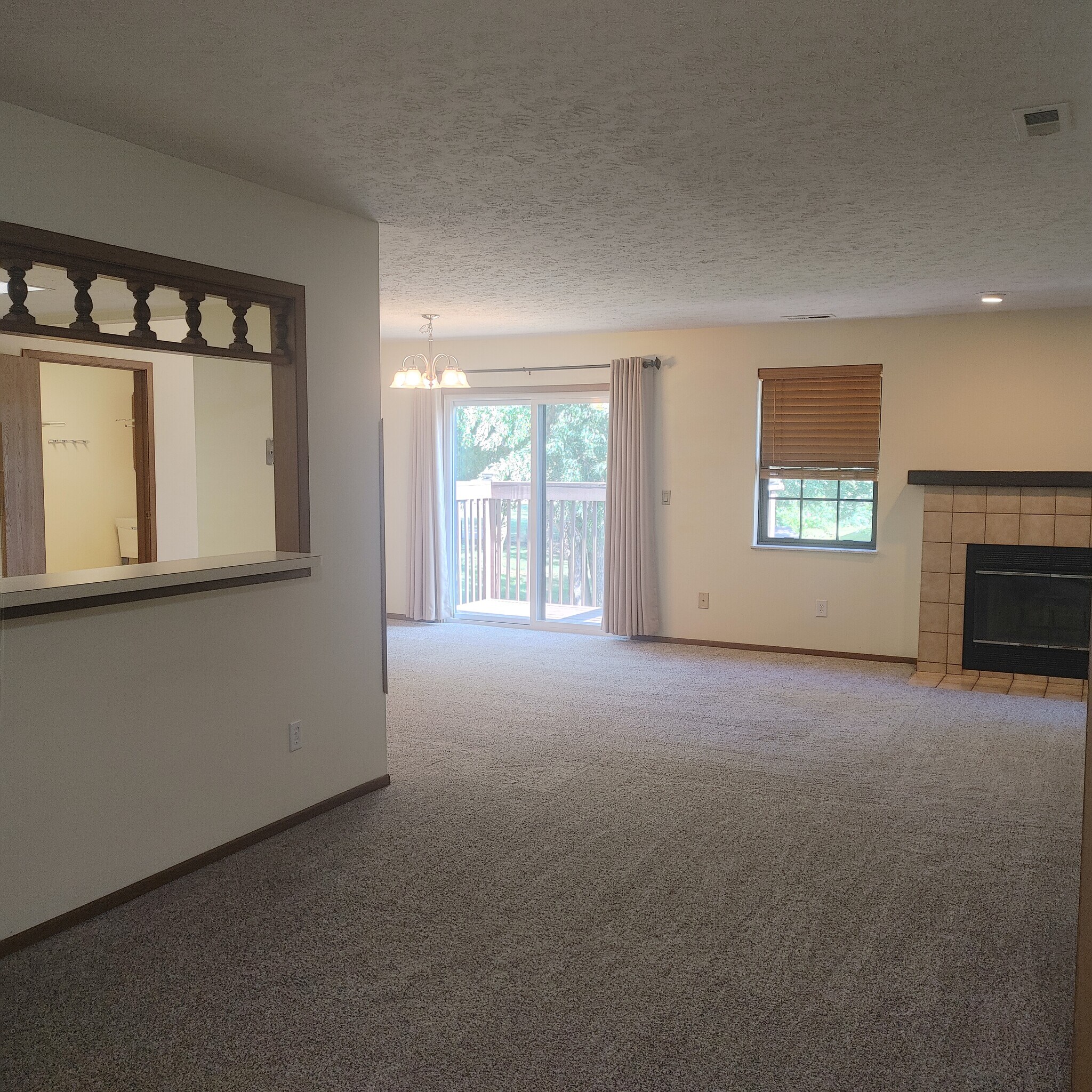 Building Photo - 1276 Robbins Run Ct